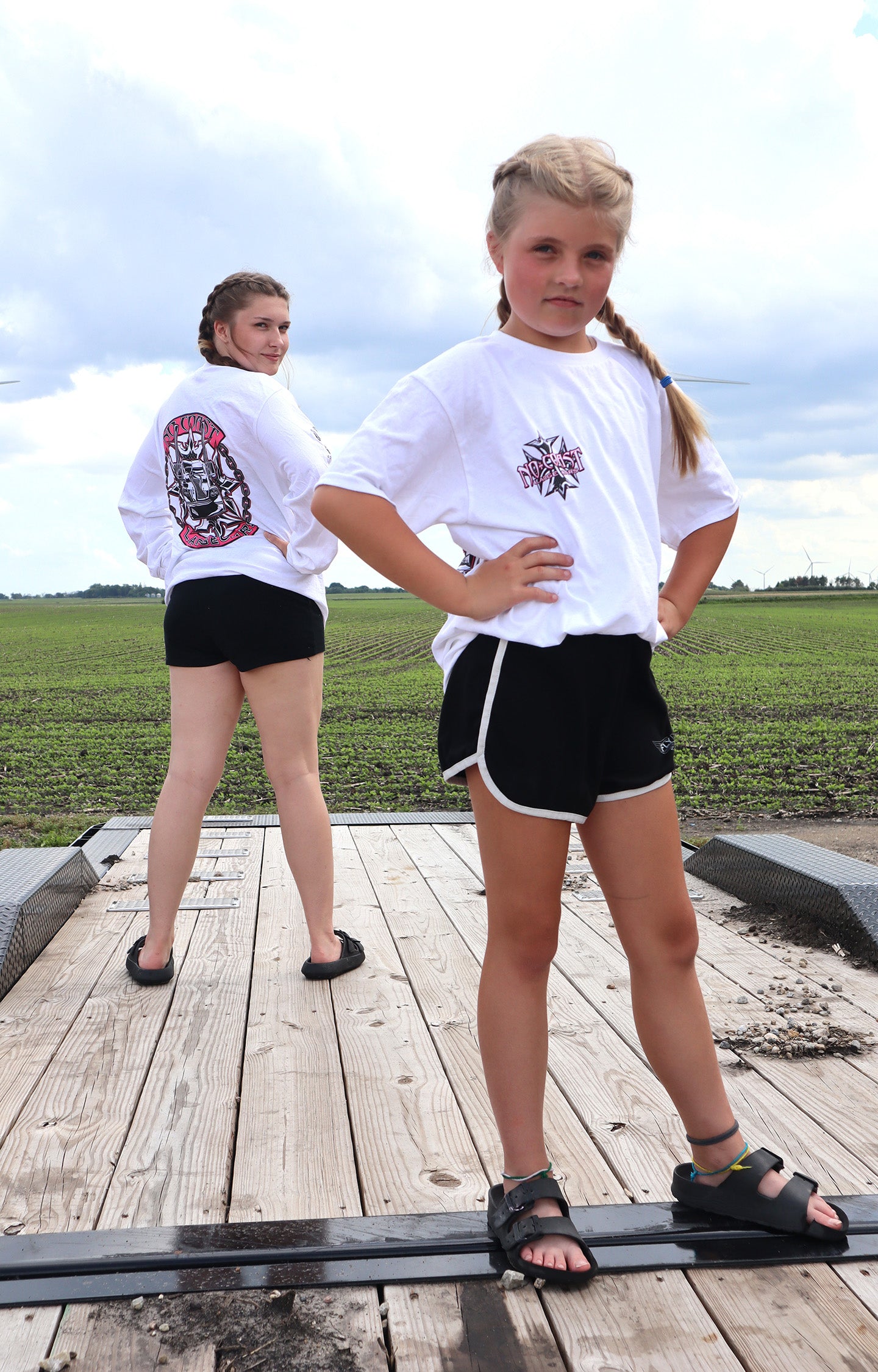 NCLC YOUTH WHITE LONG SLEEVE CHAIN