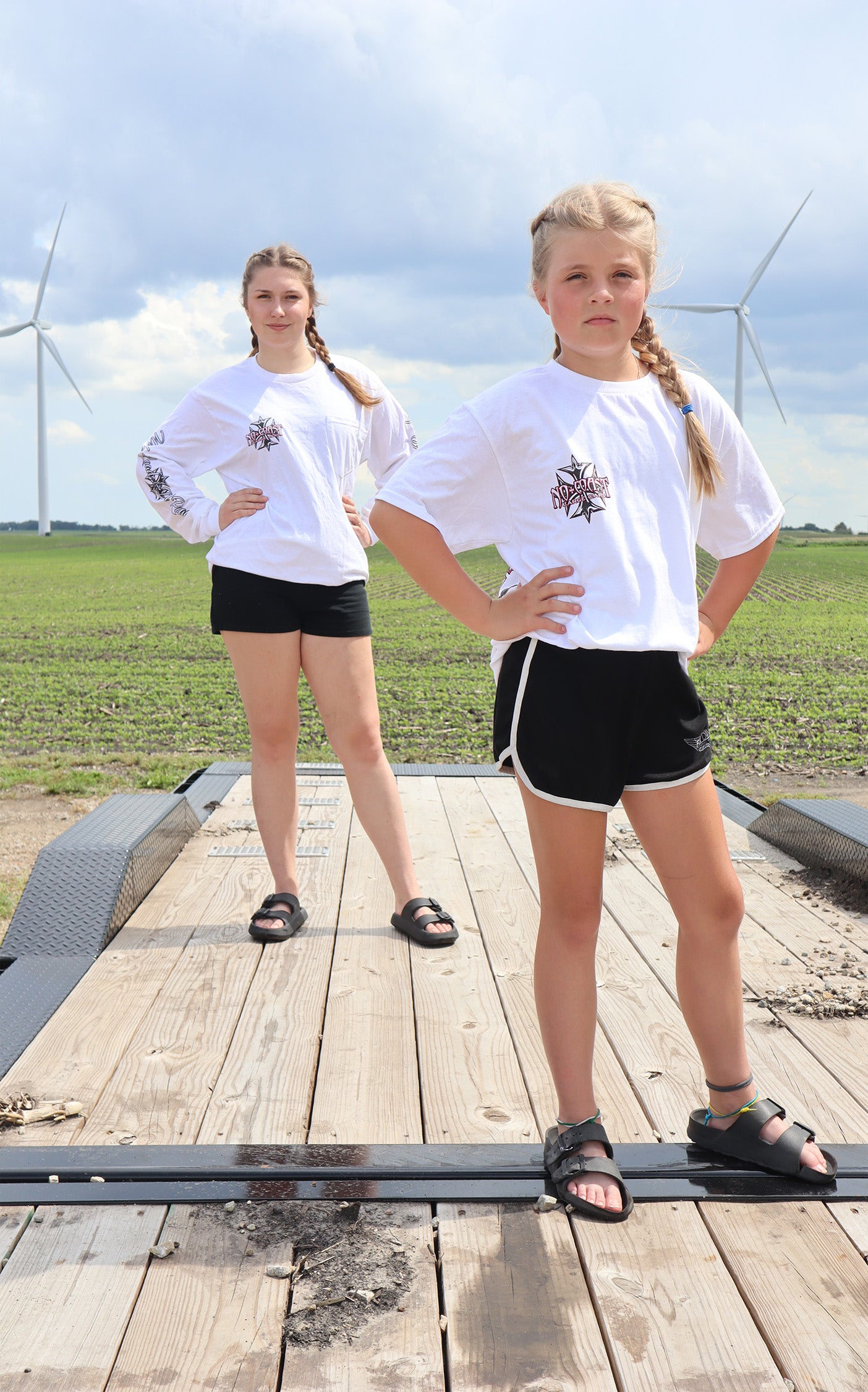 NCLC YOUTH WHITE LONG SLEEVE CHAIN